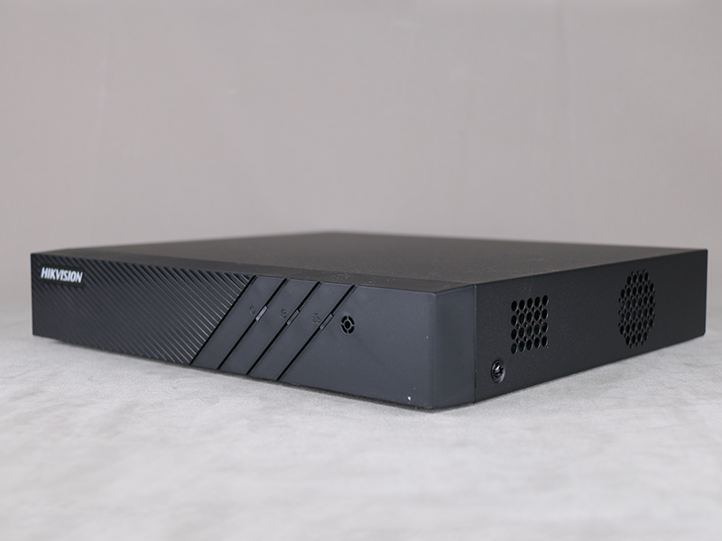 海康威视DS-7808N-F1-8P(B)硬盘录像机